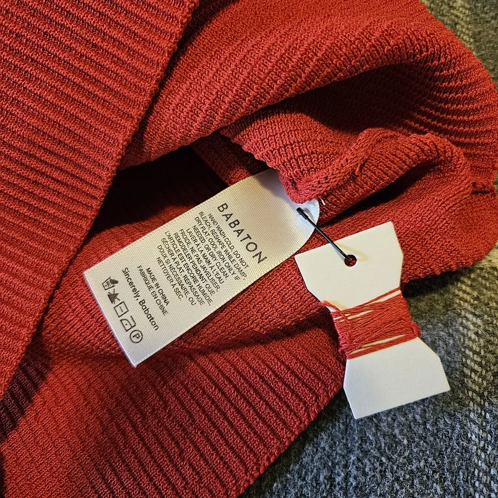 NWT // Babaton Rory Sculpt Knit Racer Ribbed Tank - Miracle Red - Picture 5 of 7